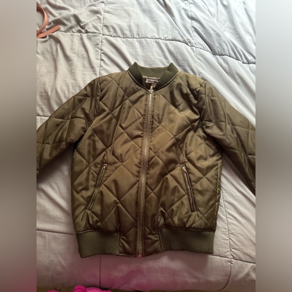 Say What? Jackets & Blazers - Trendy Olive Green Quilted Bomber Jacket with Zip Pockets